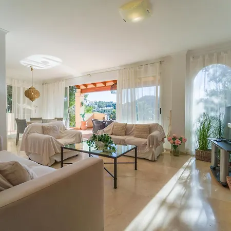 Semesterbostad Altea Hills 3br House With Private Garden Alicante